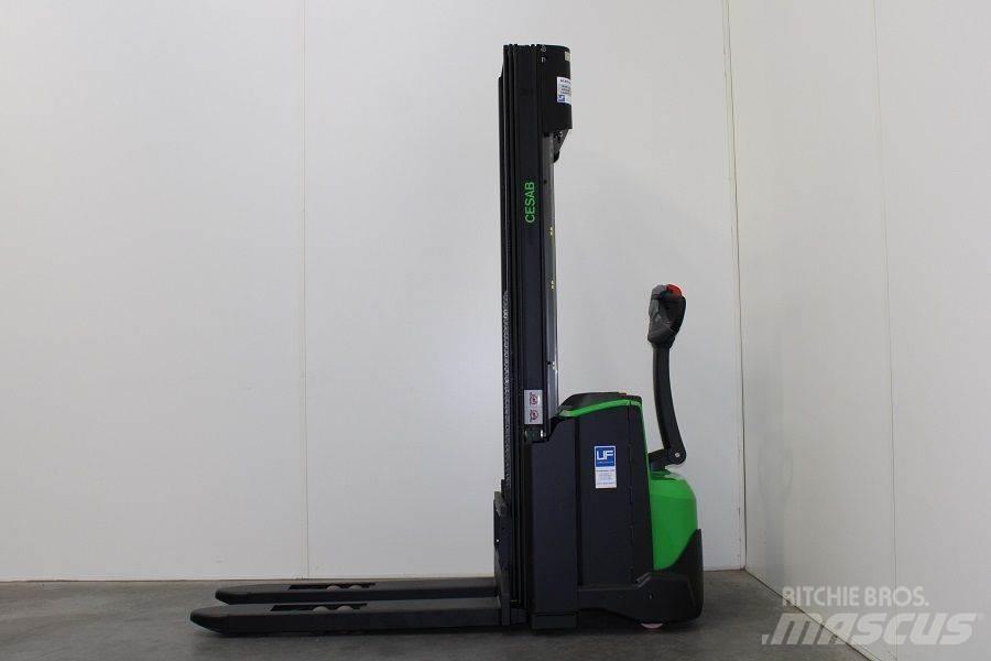 Cesab S 214 / 475 Meeloop stapelaar