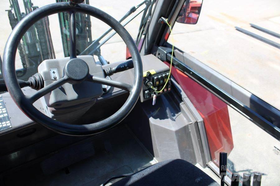 Manitou M 30-4 Vorkheftruck voor zwaar terrein