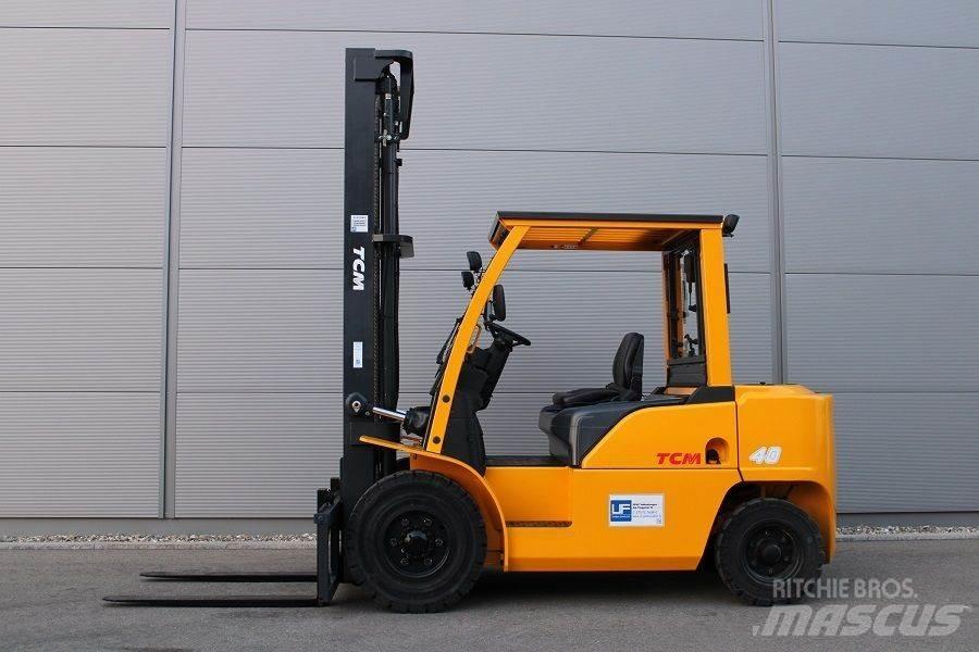TCM D-1-F-A-40-Q Diesel heftrucks