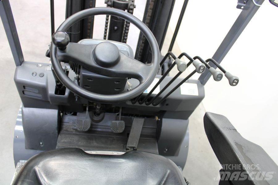 TCM FB 30-7 Elektrische heftrucks