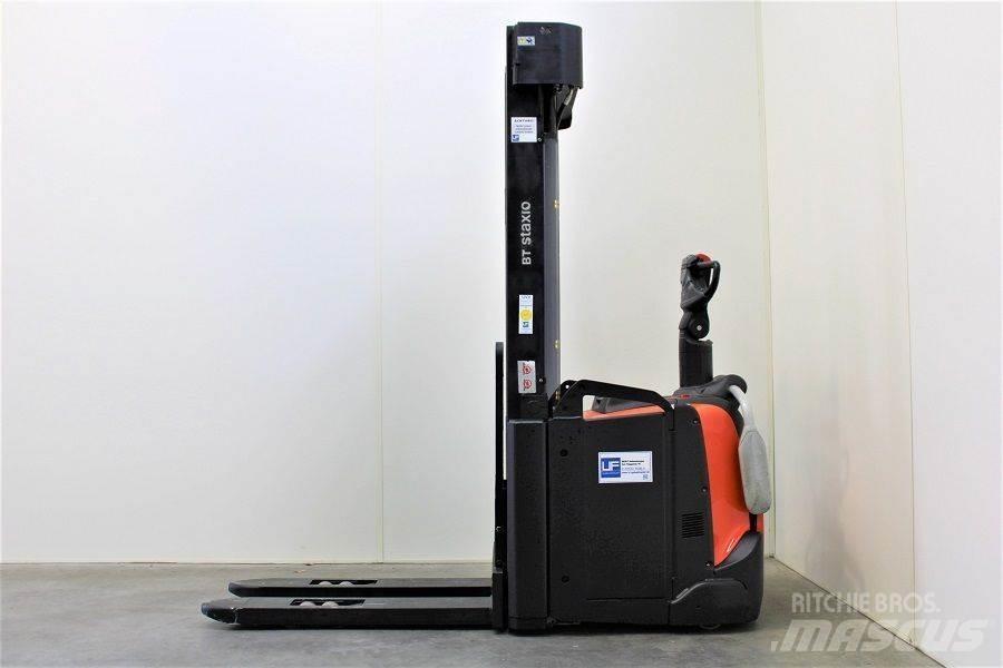 Toyota BT SPE160L Meeloop stapelaar