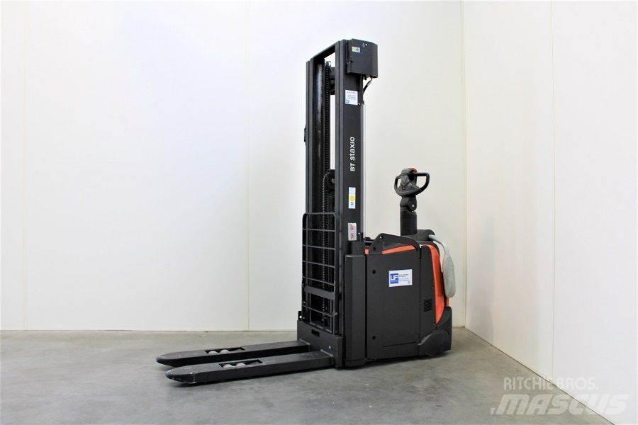 Toyota BT SPE160L Meeloop stapelaar