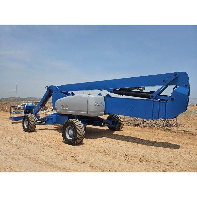 Genie Z-135 Knikarmhoogwerkers