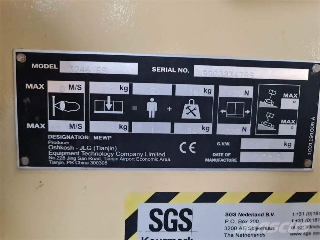 JLG 3246ES Schaarhoogwerkers