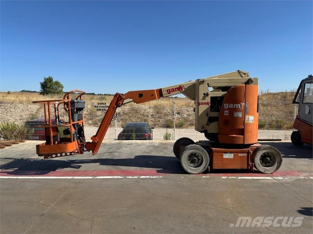 JLG E300AJP Knikarmhoogwerkers