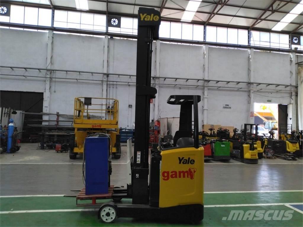 Yale MR14 Reachtruck voor hoog niveau