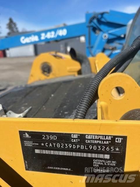 CAT 239D Trekkers