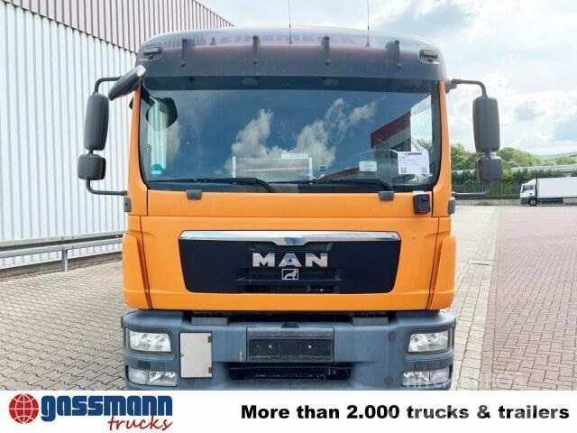 MAN TGL 8.220 4X2 BL Trekkers
