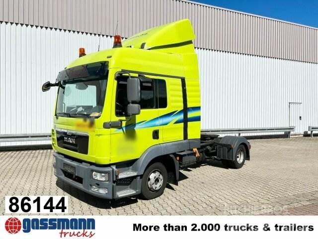 MAN TGL 8.220 4X2 BL Trekkers