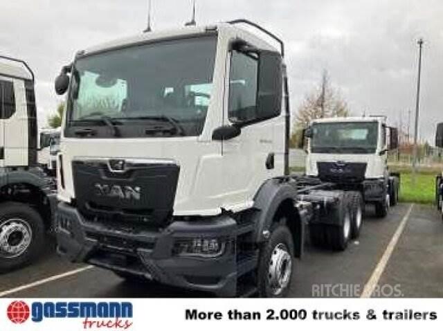 MAN TGS 33.440 6x4 BB Chassis met cabine