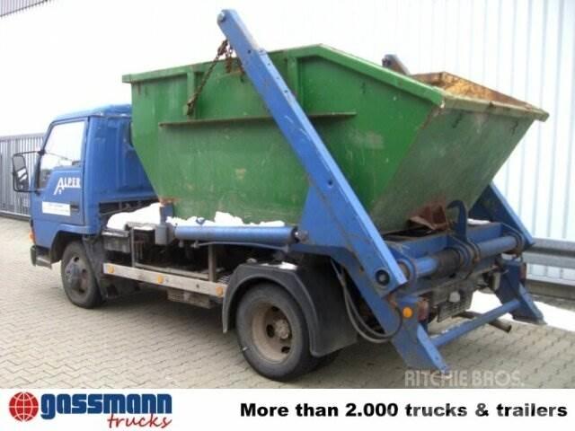 Mitsubishi Canter 4x2 Containertrucks met kabelsysteem