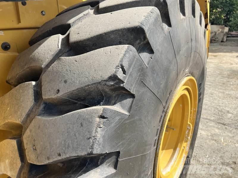 CAT 966 M-XE Wielladers