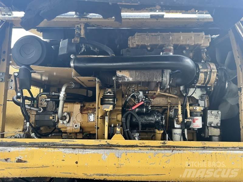 CAT M 315 Wielgraafmachines