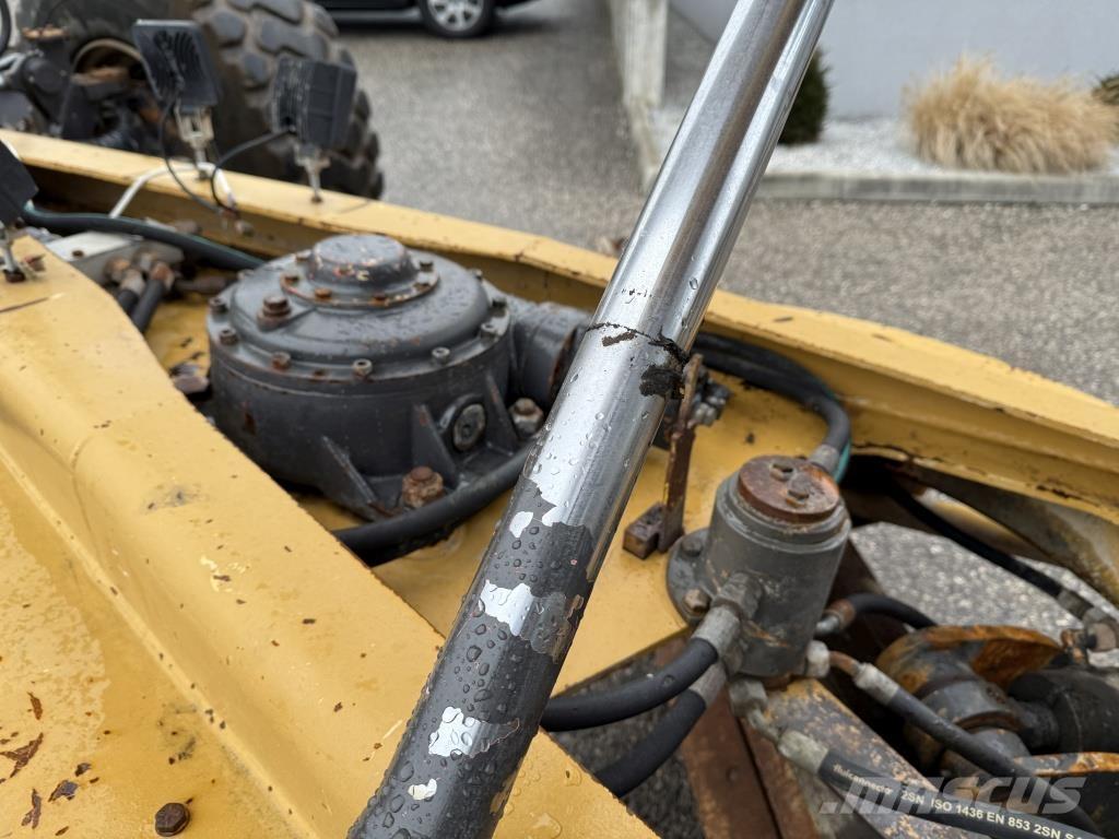 New Holland F 156.6 A Graders