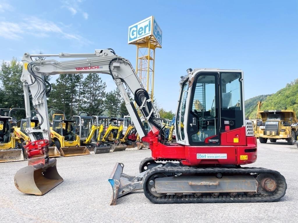 Takeuchi TB280FR Minigraafmachines < 7t