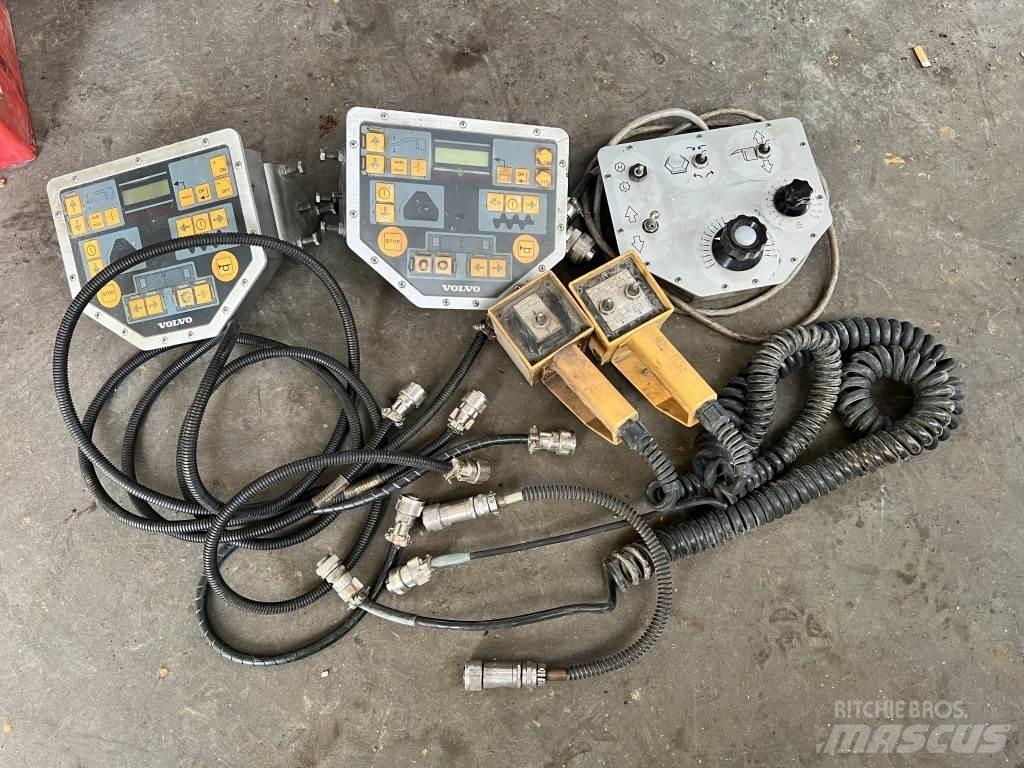 Volvo ABG P 7820 C Asfaltafwerkmachines