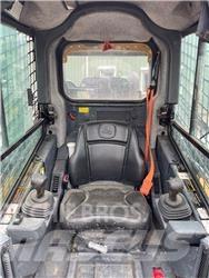 John Deere 325G Schrankladers