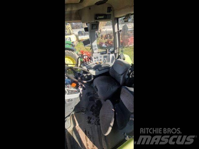 CLAAS AXION 840 Tractoren
