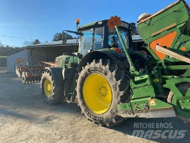 John Deere 6195 M Tractoren