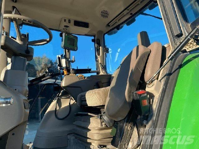 John Deere 6195 M Tractoren
