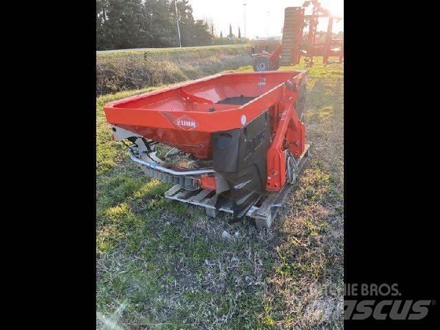 Kuhn AXIS 20.1W Kunstmeststrooiers