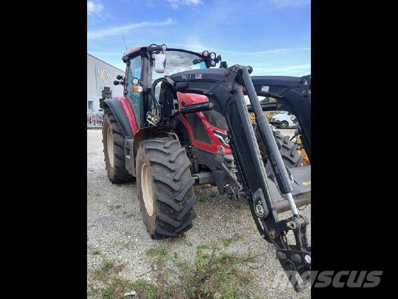 Valtra G115 Tractoren