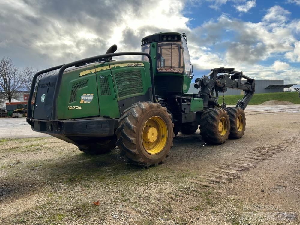 John Deere 1270E Feller bunchers