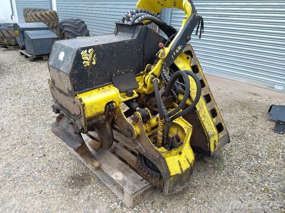 John Deere H415 Boomvelkoppen