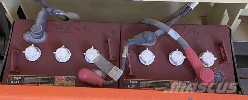 JLG 2030ES Knikarmhoogwerkers