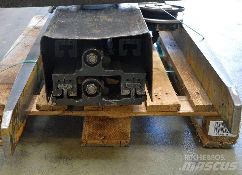 Kaup 1T124.2ST Overige gebruikte aanbouwapparatuur en componenten