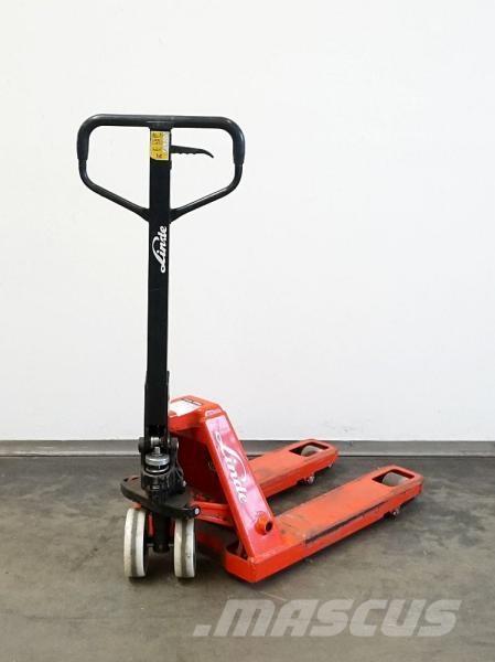 Linde HPT M 15 Steekwagentje