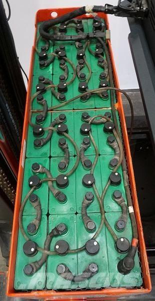 Linde R 14 115 Reachtruck voor hoog niveau