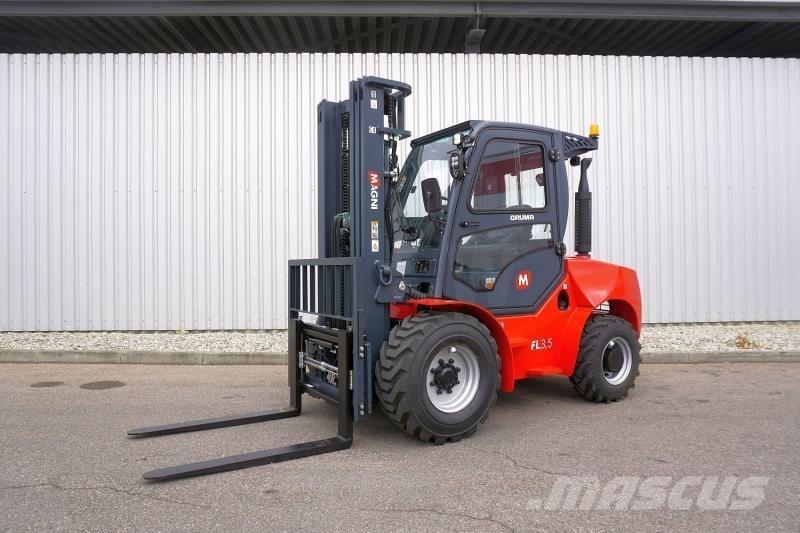 Magni FL3,5 Vorkheftruck voor zwaar terrein