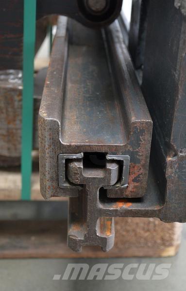 Meyer 3-2232G Overige gebruikte aanbouwapparatuur en componenten