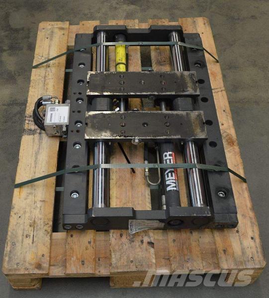 Meyer 6-2504F Overige gebruikte aanbouwapparatuur en componenten