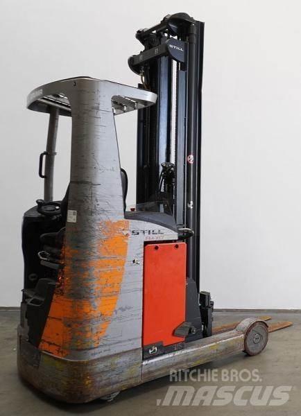 Still FM-X17 Reachtruck voor hoog niveau