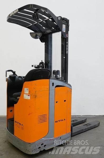 Still FV-X-16 Zelfrijdende stapelaars