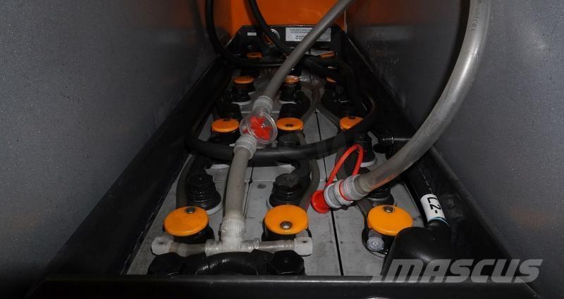 Still FV-X-16 Zelfrijdende stapelaars