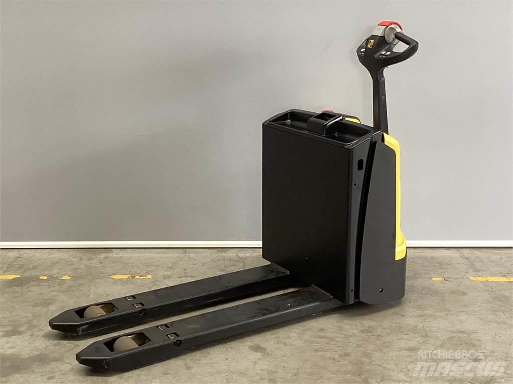 Hyster P1.6 Meeloop stapelaar