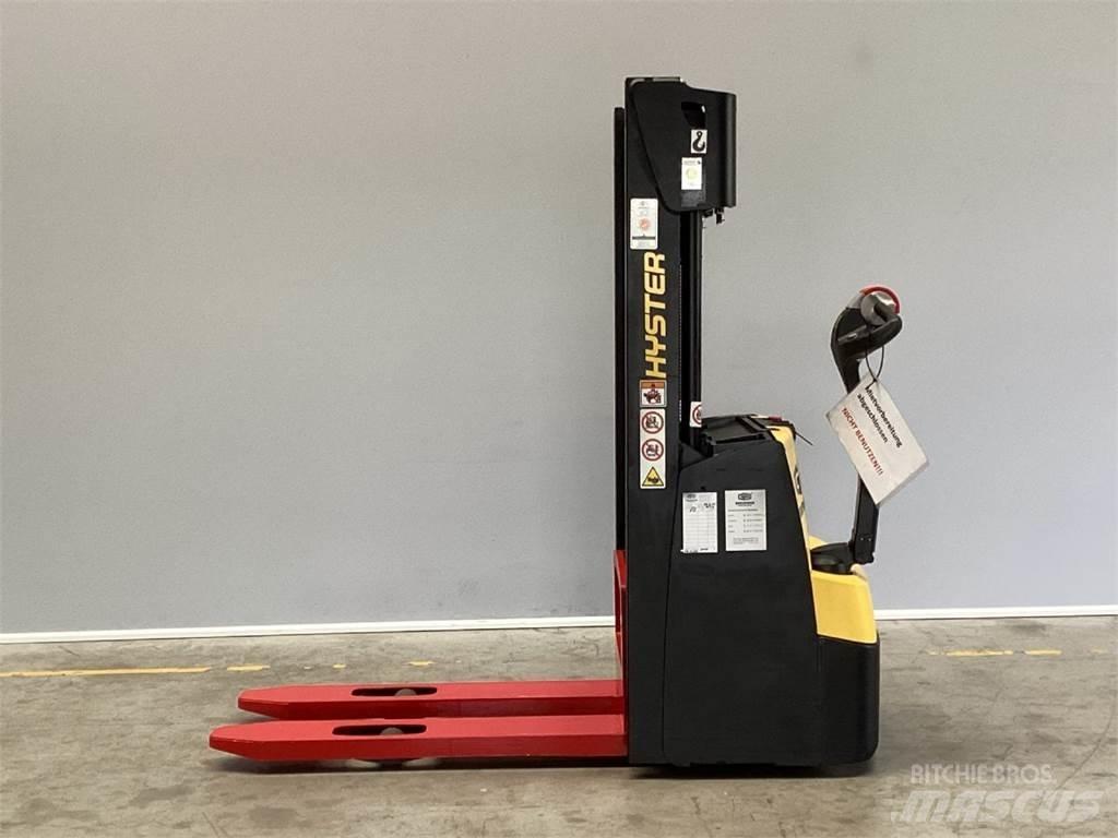 Hyster S1.0 Meeloop stapelaar