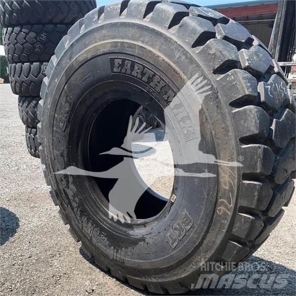 BKT 20.5R25 Banden, wielen en velgen