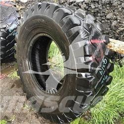  CAMSO 17.5X25 Banden, wielen en velgen