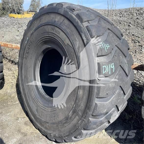  CAMSO 26.5R25 Banden, wielen en velgen