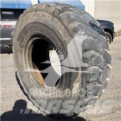 Titan 20.5R25 Banden, wielen en velgen