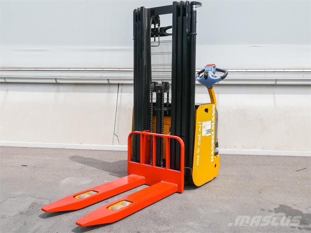 Hyster S 1.4-40 Meeloop stapelaar