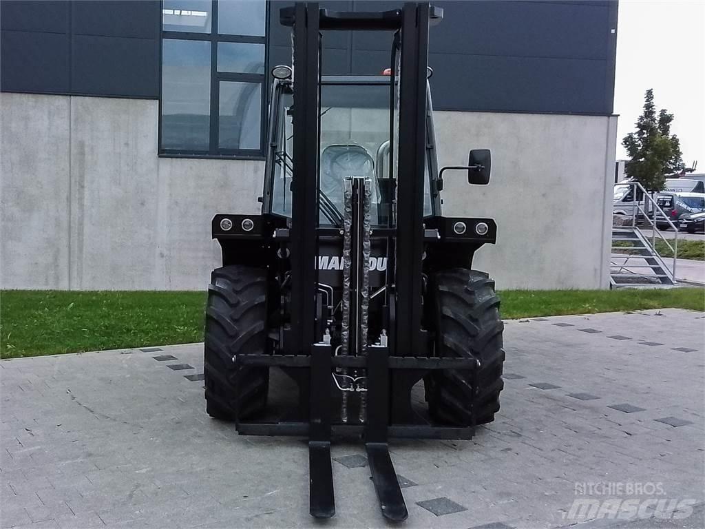 Manitou M 30-4 Vorkheftruck voor zwaar terrein