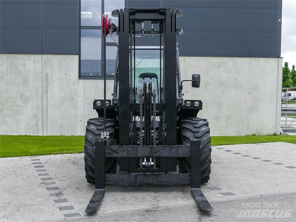 Manitou M 50-4 Vorkheftruck voor zwaar terrein