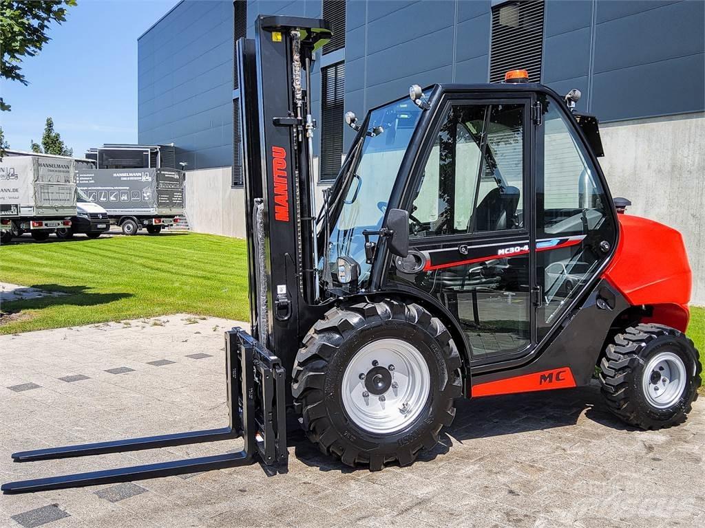 Manitou MC 30-4 Vorkheftruck voor zwaar terrein