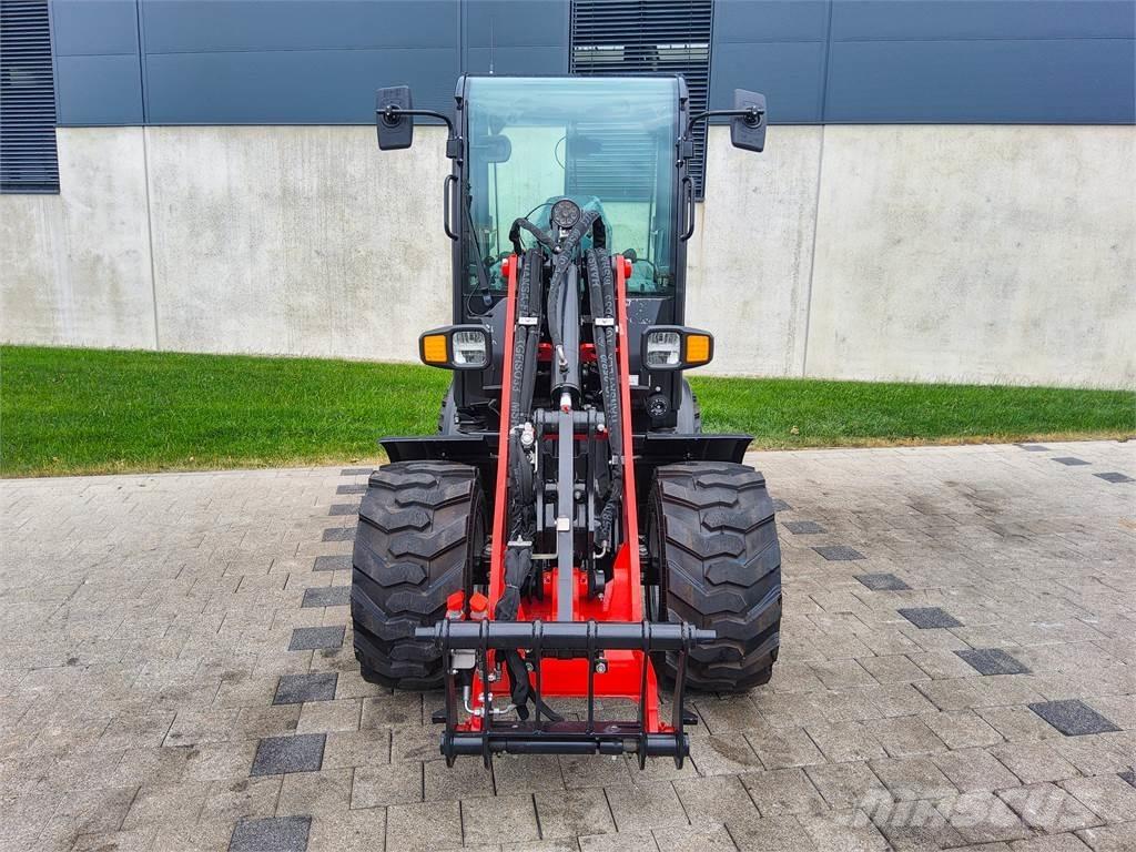 Manitou MLA 3-25H Minigraafmachines < 7t