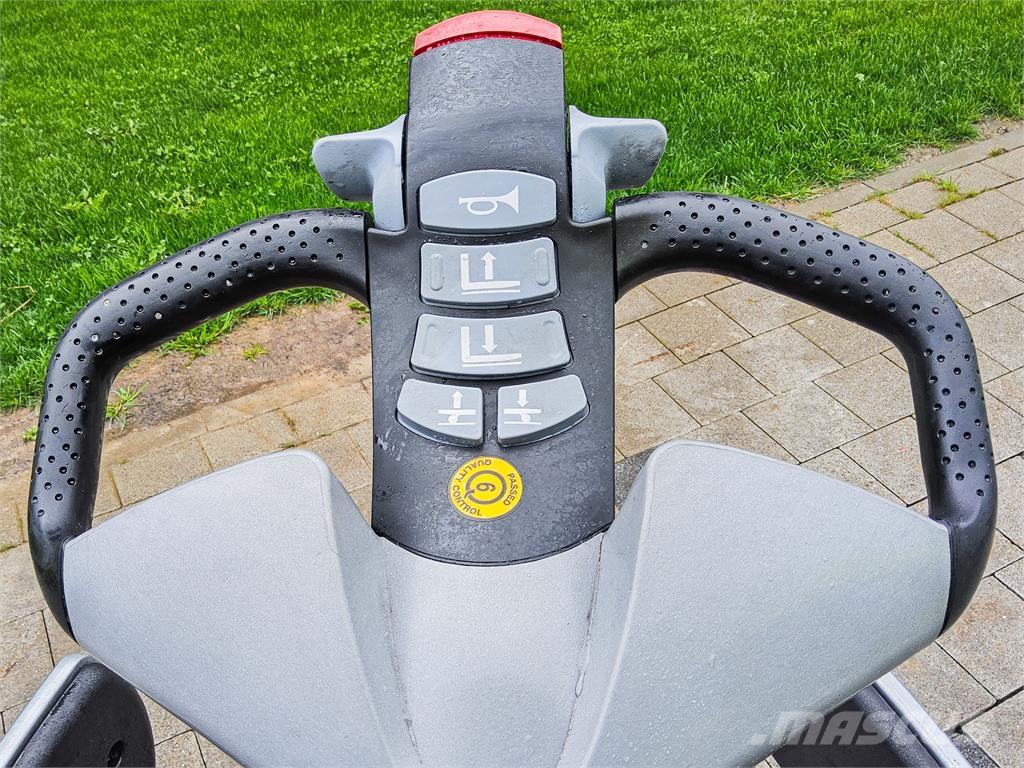 Still EXV SF16i Meeloop stapelaar